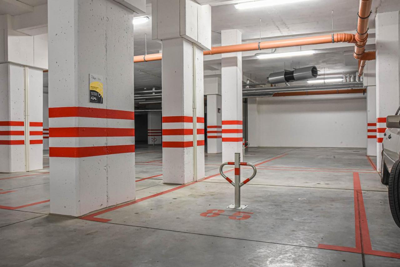 Sun Towers - Apartamenty Bryza - Apartamenty Z Parkingiem Świnoujście Exteriör bild