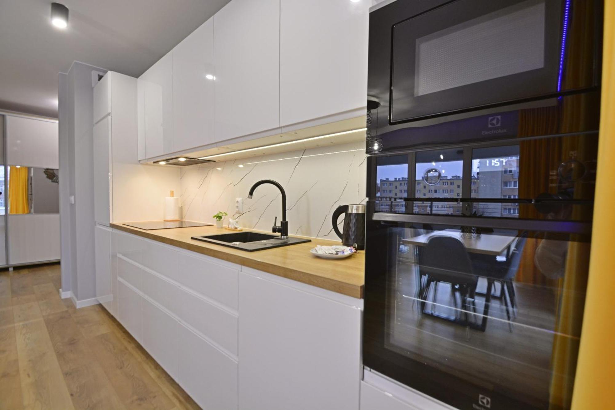 Sun Towers - Apartamenty Bryza - Apartamenty Z Parkingiem Świnoujście Exteriör bild