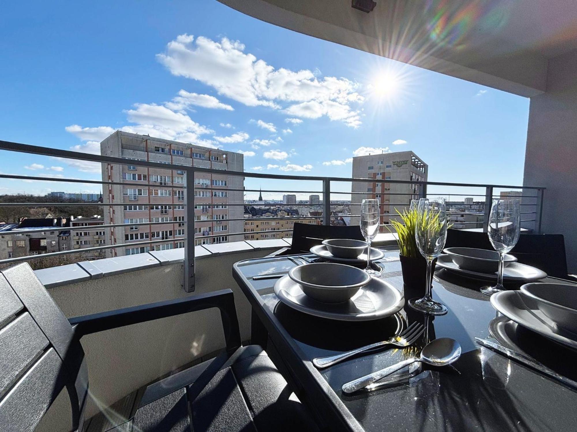 Sun Towers - Apartamenty Bryza - Apartamenty Z Parkingiem Świnoujście Exteriör bild