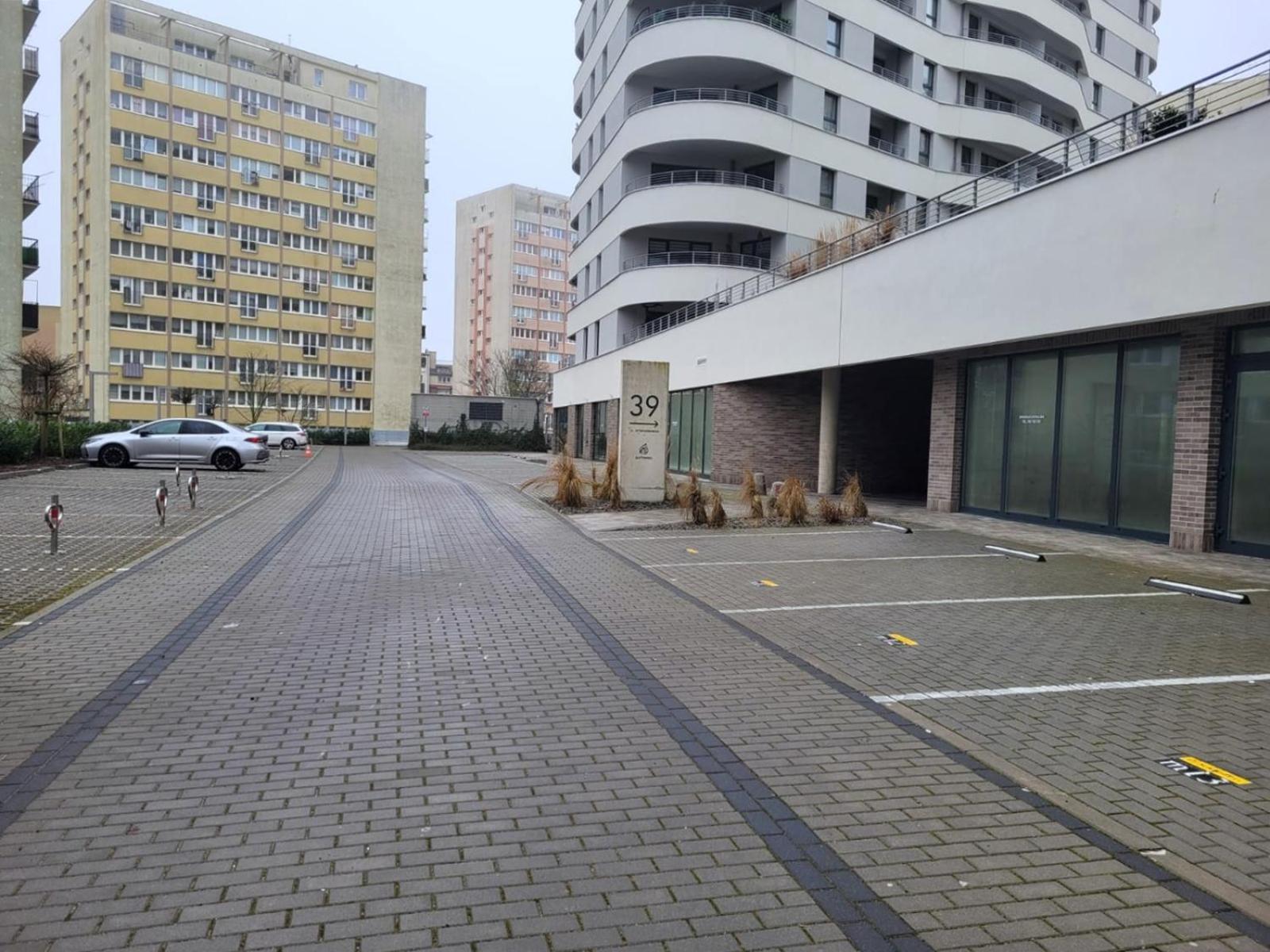 Sun Towers - Apartamenty Bryza - Apartamenty Z Parkingiem Świnoujście Exteriör bild