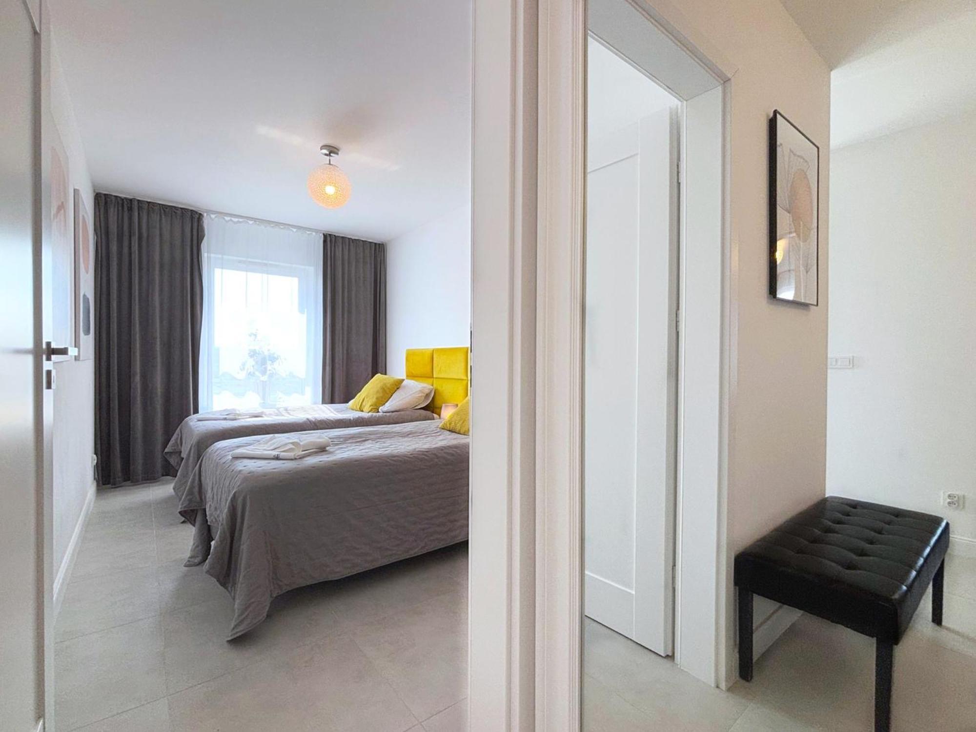 Sun Towers - Apartamenty Bryza - Apartamenty Z Parkingiem Świnoujście Exteriör bild